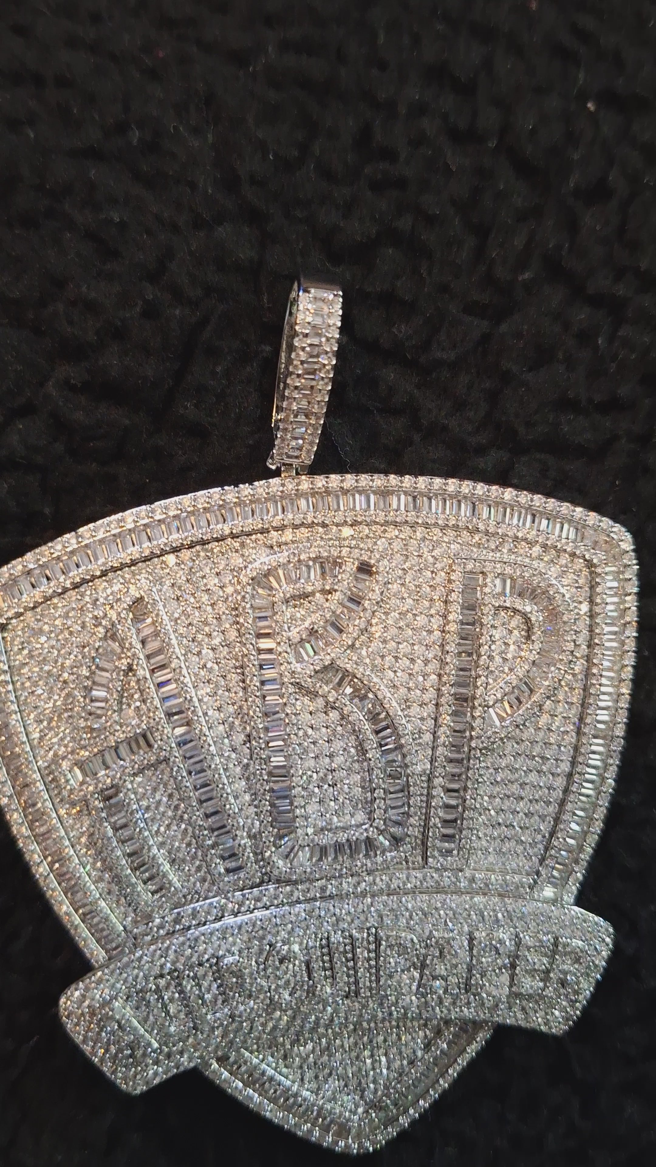 All Bout Paper Pendant | White Gold